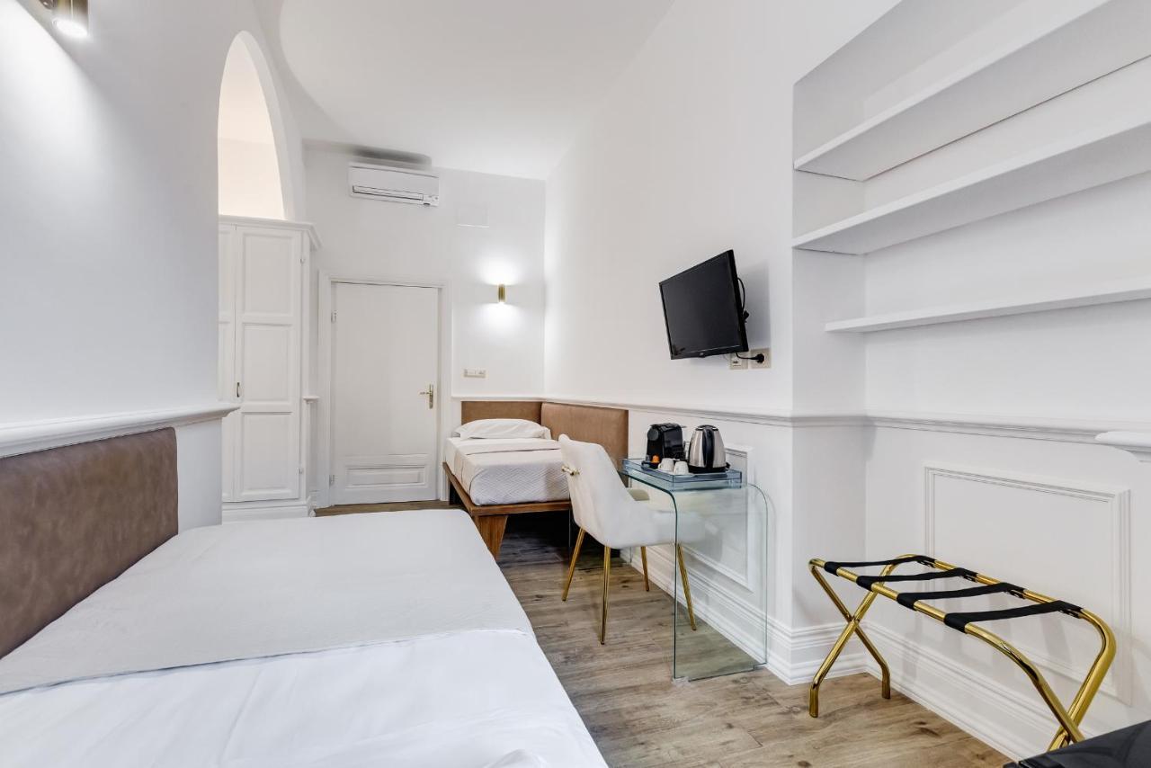 Monti Suites Cavour Rome Exterior photo